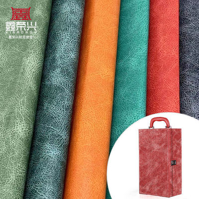 PVC چاپ شده پارچه پوست مصنوعی روغن شکستن الگوی ضد آب برای نوت بوک / میز مات / تلفن پوسته بسته بندی جعبه برای کیسه های صنایع دستی