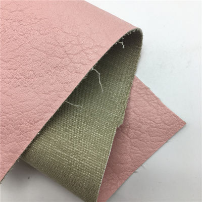 شلوار چرم دربر شده برای استفاده در لباس