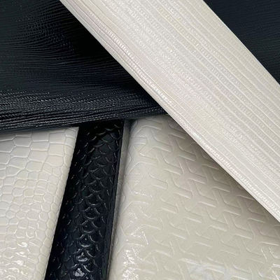 PVC پوست مصنوعی کیف تلفن مبلمان صنایع دستی سبک برجسته درخشان درخشان با ویژگی کشش پوشش ضد آب برای مبل