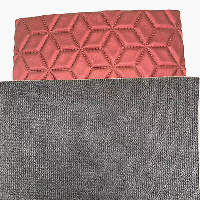 چرم مصنوعی مرواریدی لحافی گلدوزی الماسی PVC سفارشی با فوم پانچ سوزنی برای روکش صندلی خودرو، مبل، پارچه چرم مصنوعی