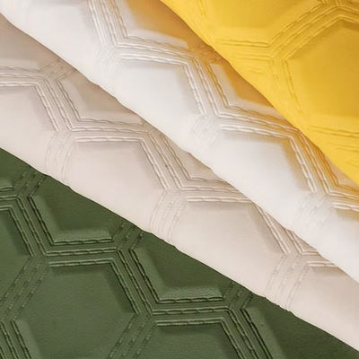 PVC بروکاری شش گوشه ای رنگ آمیزی از چرم مصنوعی برای ماشین پا صندلی ماشین مبل تزئین کیف پارچه چرم جعلی