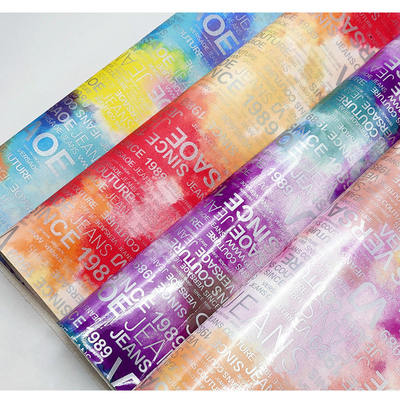 PU رنگین کمان نامه چاپ مجله طراحی پوست مصنوعی ضد آب پارچه پوست جعلی برای کیف چمدان مبلمان آرایشی / کاناپه