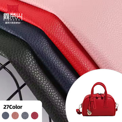 چرم پی وی سی با 58 رنگ با پشت دولایه برس خورده و طرح برجسته برای کیف و مبلمان