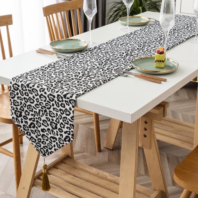 عمده فروشی Pvc Leopard چاپ شده پوست مصنوعی مصنوعی برای کیسه لپ تاپ تلفن پوسته میز تشک پارچه چرم جعلی 20