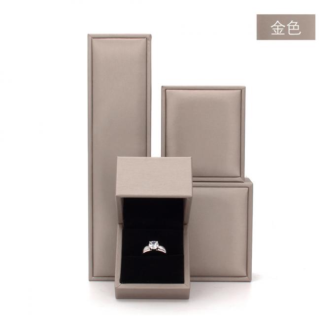 فیلم فلزی PU R61 دانه گوسفند پوست مصنوعی پوشاک کیف پول جعبه کفش کیف یادداشت پارچه پوست جعلی 17